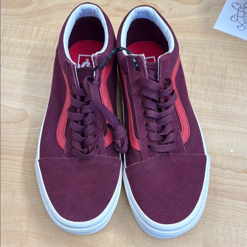 Vans Men's Maroon and Red Sneakers